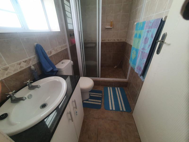 3 Bedroom Property for Sale in Franskraal Western Cape